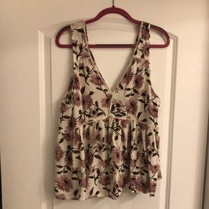 Off white floral American Eagle tank top. Size XL